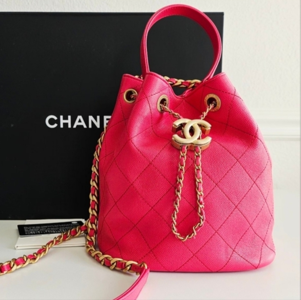 *SOLD* Chanel Pink Caviar Mini Bucket Bag - Picture 1 of 14